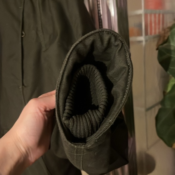 Carhartt Insulated Winter Jacket - Picture 4 of 4